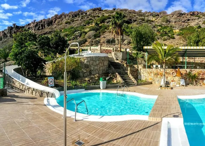 Casa Ursula - Monsenor Apts *