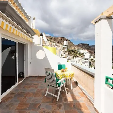 Casa Ursula - Monsenor Apts *
